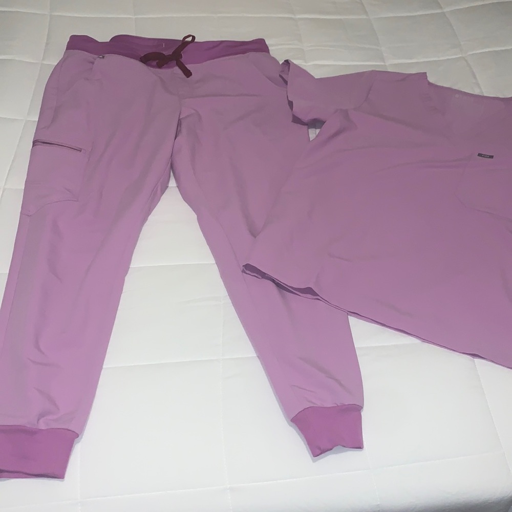 Figs Dusk Scrub Set